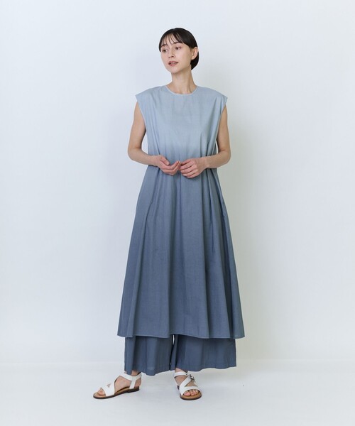 LOISIR(ロワズィール)の「インドコットンボイルハンド段染めワンピース(ワンピース・レディース・ベージュ系その他/ブルー系その他・FREE)」の3枚目の写真