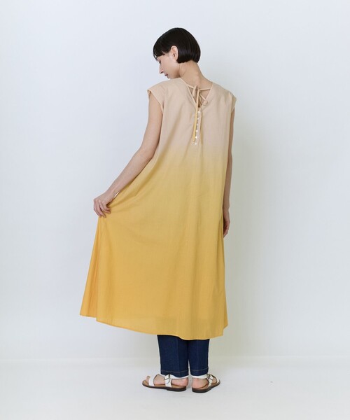 LOISIR(ロワズィール)の「インドコットンボイルハンド段染めワンピース(ワンピース・レディース・ベージュ系その他/ブルー系その他・FREE)」の8枚目の写真