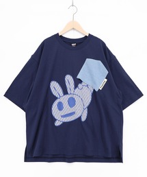 ScoLar Parity | 362112:ポケットからこぼれウサギ アップリケTシャツ(Tシャツ/カットソー)