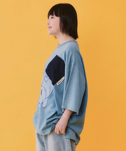 ScoLar Parity(スカラーパリティ)の「362112:ポケットからこぼれウサギ アップリケTシャツ(Tシャツ/カットソー・レディース・サックスブルー/ネイビー/オフホワイト・M)」の6枚目の写真