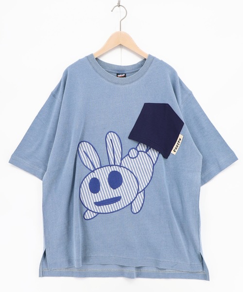 ScoLar Parity(スカラーパリティ)の「362112:ポケットからこぼれウサギ アップリケTシャツ(Tシャツ/カットソー・レディース・サックスブルー/ネイビー/オフホワイト・M)」の15枚目の写真