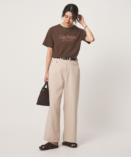 green label relaxing(グリーンレーベルリラクシング)の「グラフィック Tシャツ(Tシャツ/カットソー・レディース・ブラウン/オフホワイト/ダークグレー/その他1・FREE)」の21枚目の写真