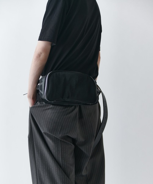Lui's(ルイス)の「MICHELLE BODY BAG / CERATO BRIGHT H(ショルダーバッグ・メンズ・ブラック・FREE)」の13枚目の写真