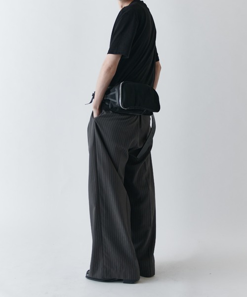Lui's(ルイス)の「MICHELLE BODY BAG / CERATO BRIGHT H(ショルダーバッグ・メンズ・ブラック・FREE)」の19枚目の写真
