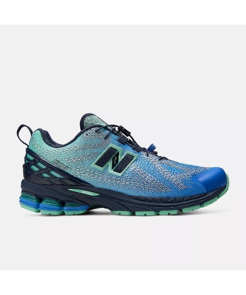NEW BALANCE(ニューバランス)の「New Balance 1906F(ニューバランス ナインティーンオーシックス エフ)(スニーカー・メンズ・ブルー系・26.5cm/26cm/25.5cm/25cm/30cm/29cm/28.5cm/28cm/27.5cm/27cm)」の6枚目の写真
