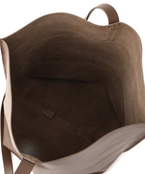 ADAM ET ROPE'(アダムエロペ)の「【PFT】Crepe Large Bag(ショルダーバッグ・レディース・ブラウン/ブラック/ベージュ・FREE)」の7枚目の写真