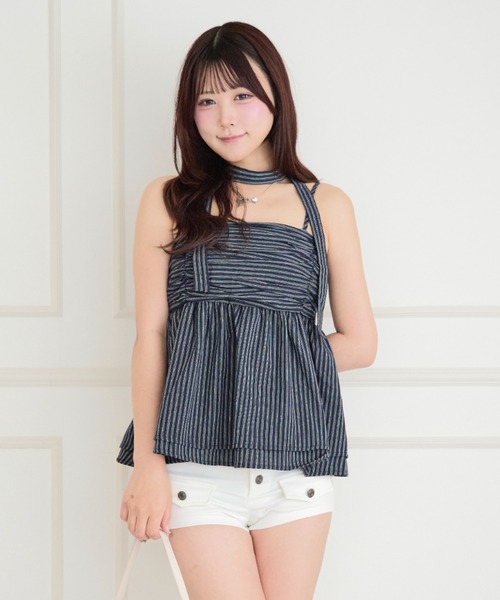 ALLuRing ChaRm(アリュリングチャーム)の「【首紐付き】Checkered Shirred Peplum / チェックシャーリングペプラム(チューブトップ・レディース・ネイビー/ブラック/ライトブルー・FREE)」の3枚目の写真