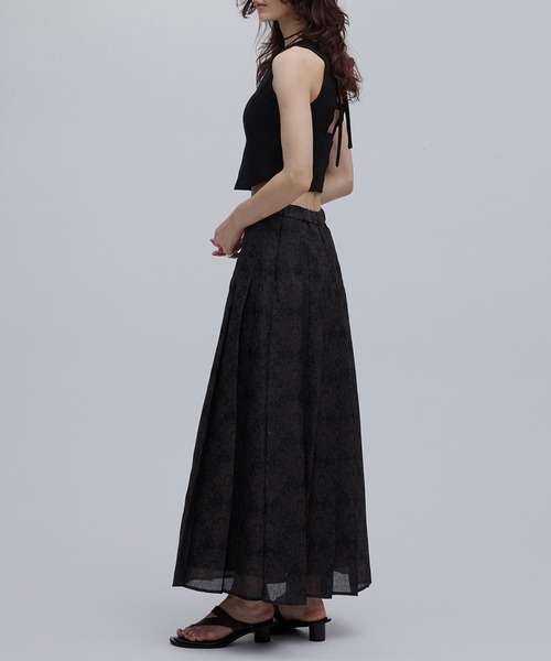 Ameri(アメリ)の「MEDI SWEET BACK STYLE CUP TOP(タンクトップ・レディース・ホワイト/ブラック/オレンジ・MEDIUM/SMALL)」の7枚目の写真