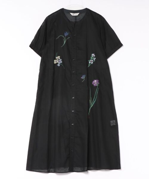 SUPER HAKKA(スーパーハッカ)の「綿麻ローン ビッグフローラルフラワー刺繍ワンピース(前開き)(ワンピース・レディース・ブラック/ライトグリーン・FREE)」の2枚目の写真