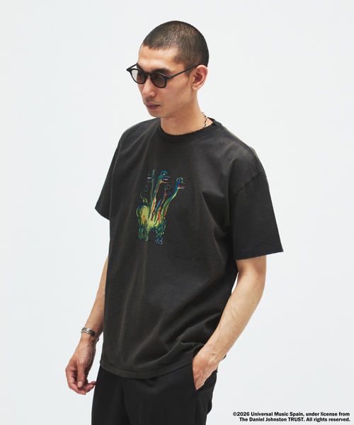 DANIEL JOHNSTON(ダニエルジョンストン)の「DANIEL JOHNSTON / ダニエル・ジョンストン 別注 プリント Tシャツ(Tシャツ/カットソー・メンズ・ホワイト/ブラック/ネイビー/ブラック系その他/ピンク系その他/イエロー・MEDIUM/LARGE)」の19枚目の写真