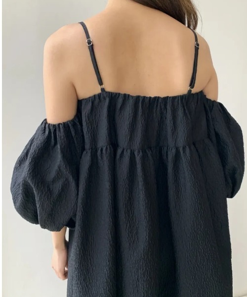 BIRTHDAY BASH(バースデイバッシュ)の「JACQUARD 2WAY PUFF STRAP DRESS(ワンピース・レディース・ブラック・FREE)」の7枚目の写真