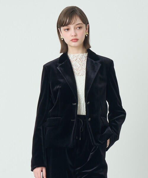 ANAYI（アナイ）の「シックベロアテーラード ジャケット〈セットアップ対応商品〉（テーラードジャケット・レディース・ブラック・38/36）」の3枚目の写真