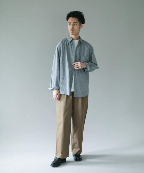 URBAN RESEARCH DOORS(アーバンリサーチドアーズ)の「1タックワイドストレートチノパンツ 26AW(その他パンツ・メンズ・ベージュ/ネイビー・MEDIUM/LARGE)」の7枚目の写真