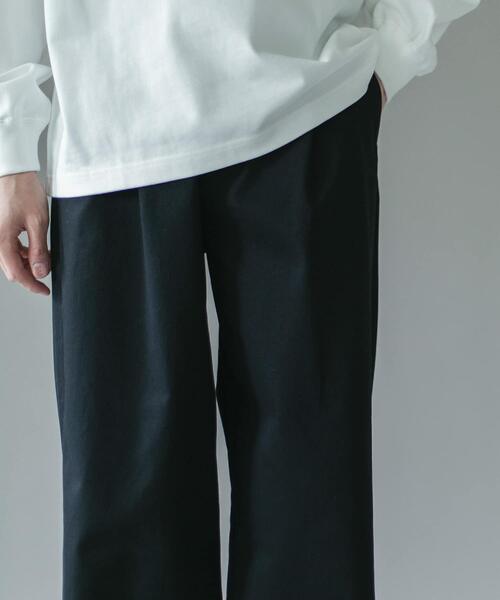 URBAN RESEARCH DOORS(アーバンリサーチドアーズ)の「1タックワイドストレートチノパンツ 26AW(その他パンツ・メンズ・ベージュ/ネイビー・MEDIUM/LARGE)」の16枚目の写真