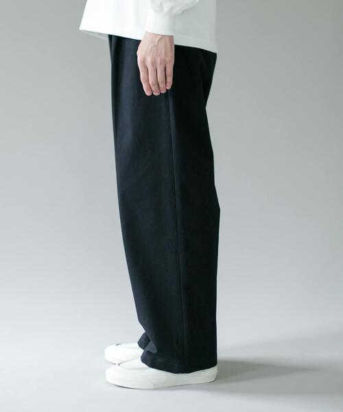 URBAN RESEARCH DOORS(アーバンリサーチドアーズ)の「1タックワイドストレートチノパンツ 26AW(その他パンツ・メンズ・ベージュ/ネイビー・MEDIUM/LARGE)」の19枚目の写真