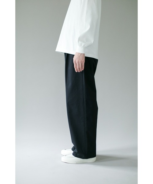 URBAN RESEARCH DOORS（アーバンリサーチドアーズ）の「1タックワイドストレートチノパンツ（チノパンツ・メンズ・ベージュ/ネイビー・MEDIUM/LARGE）」の17枚目の写真