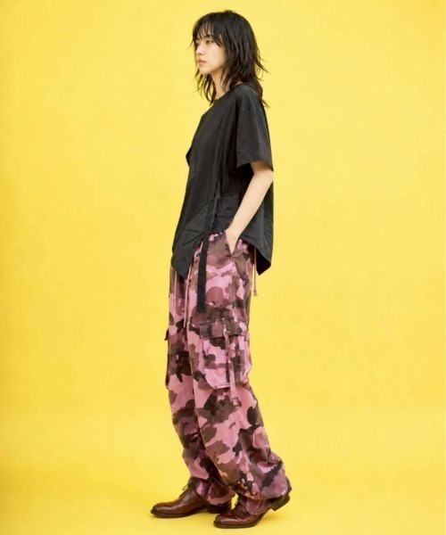 KAMINARI_TOKIO（カミナリトキオ）の「異素材切替アシメTシャツ（Tシャツ/カットソー・レディース・チャコールグレー/ブラック・FREE）」の12枚目の写真
