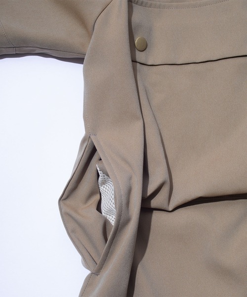 F/CE. (エフシーイー)の「F/CE. CHAMBRAY STRETCH ANORAK SHIRT / エフシーイー シャンブレー ストレッチ アノラック シャツ(シャツ/ブラウス・メンズ・ベージュ/ブラック・SMALL)」の11枚目の写真
