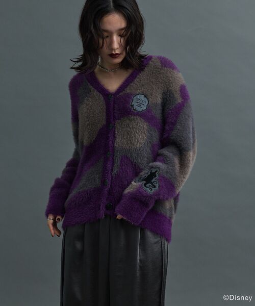 Green Parks(グリーンパークス)の「ヴィランズ/ニュアンス柄シャギーカーディガン(カーディガン/ボレロ・レディース・アイボリー/パープル・FREE)」の7枚目の写真