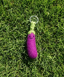 Chillfar（チルファー）の「フェルトモチーフバッグチャーム（キーケース/キーアクセサリー）」