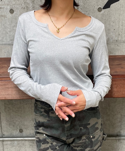 ROGER AND RAW(ロジャーアンドロウ)の「キーネック リブ長袖カットソー(Tシャツ/カットソー・レディース・ホワイト/ブラック/グレー/ピンク/アイボリー・FREE)」の16枚目の写真