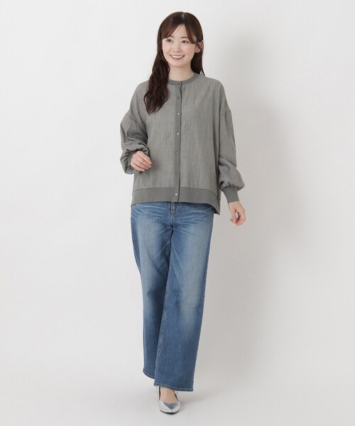 one'sterrace(ワンズテラス)の「リップルシアーリブ切替カーディガン(シャツ/ブラウス・レディース・ベージュ系9/ネイビー系5/グレー系その他7・02)」の9枚目の写真