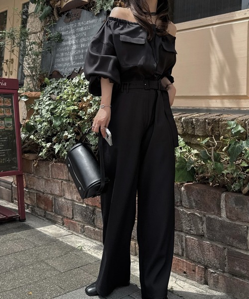 WILLFULLY(ウィルフリー)の「off shoulder shirring blousing all-in-one(つなぎ/オールインワン・レディース・ブラック/ブラウン・FREE)」の20枚目の写真