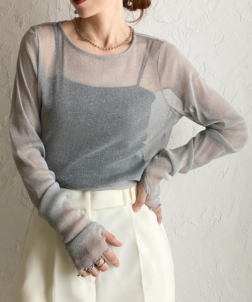 She's Closet(シーズクローゼット)の「長袖 サムホール ラメ シアートップス ロングTシャツ(Tシャツ/カットソー・レディース・グレー/ブラック/ブラウン/モカ/アイボリー/チャコールグレー・FREE)」の4枚目の写真