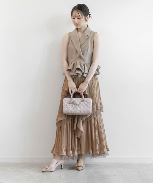 RANDA(ランダ)の「【Special Bag】2WAY チャーム付きビジューキルティングバッグ(ショルダーバッグ・レディース・ピンク/アイボリー/ネイビー・M)」の12枚目の写真