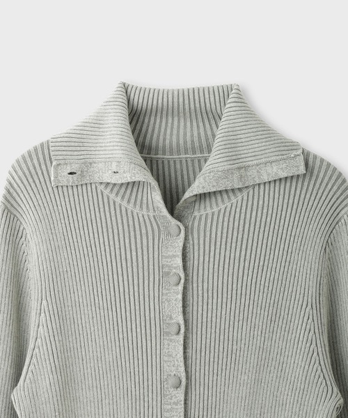 ROPE'（ロペ）の「【一部店舗限定】【REALM（レルム）】COVERED-BUTTON KNIT CARDIGAN（カーディガン/ボレロ・レディース・グリーン系その他/グレー/ダークブラウン・38）」の10枚目の写真