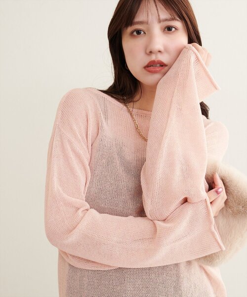 natural couture(ナチュラルクチュール)の「透かし編みボートネックプルオーバー(ニット/セーター・レディース・チャコールグレー/ブラウン/オフホワイト/サックスブルー/ピンク/ボルドー・FREE)」の5枚目の写真