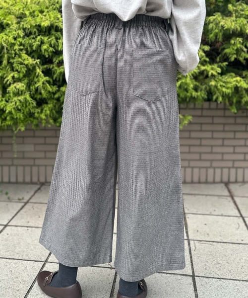SELF+SERVICE（セルフサービス）の「再生ポリ入 ワイドクロプトパンツ（その他パンツ・レディース・チャコールグレー/グレー系その他/グレー系その他2/ブルー系その他・S/M/L/XL）」の19枚目の写真