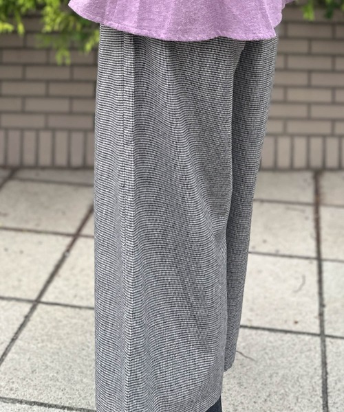 SELF+SERVICE（セルフサービス）の「再生ポリ入 ワイドクロプトパンツ（その他パンツ・レディース・チャコールグレー/グレー系その他/グレー系その他2/ブルー系その他・S/M/L/XL）」の14枚目の写真