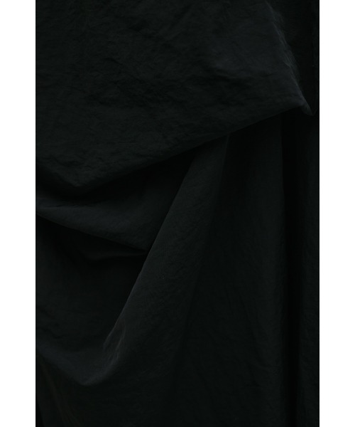 STYLEMIXER（スタイルミキサー）の「ランダムタックフレアスカート（スカート・レディース・ホワイト/ブラック・SMALL/MEDIUM）」の4枚目の写真