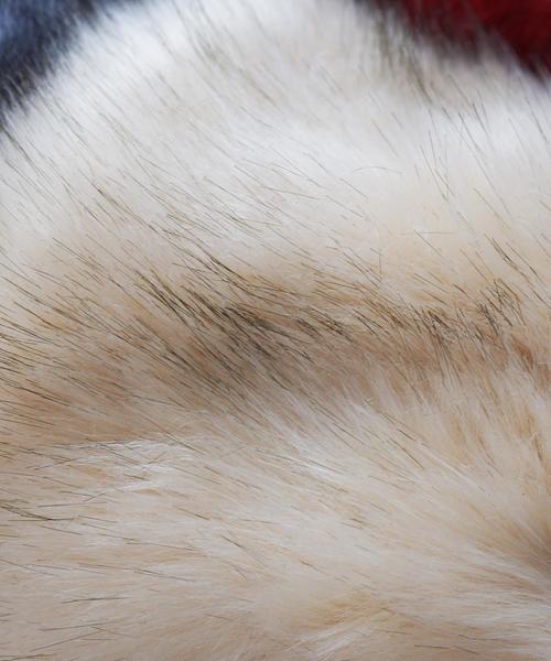 Jewel Changes(ジュエルチェンジズ)の「【WEB限定】◎JC フェイクファーポシェット / ショルダーバッグ(ショルダーバッグ・レディース・ライトグレー/ナチュラル/レッド・フリ-)」の6枚目の写真