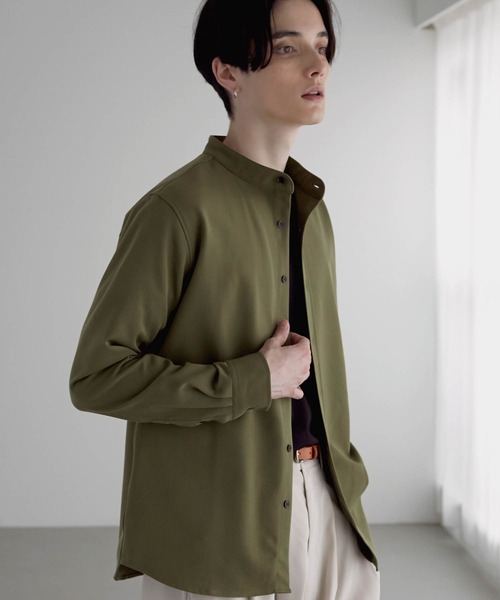 MONO-MART（モノマート）の「T/R ストレッチ バンドカラーシャツ（シャツ/ブラウス・メンズ・オフホワイト/ベージュ/ブルー系その他/ブラック/グレー系その他/オリーブ/ネイビー/チャコール/ライトベージュ/ブラック系その他/キャメル/ブラウン/パープル/チェック/グレー/ストライプ/サックスブルー/グレー系その他2/ボルドー/モカ/イエロー系その他/ベージュ系その他/ブルー系その他2/ブラウン系その他2/ベージュ系その他2/ブラウン系その他/グリーン系その他/ベージュ系その他4/ベージュ系その他3/グレー系その他3/グレイッシュベージュ/グレー系その他4/ダークブラウン/ブルー系その他3/グリーン系その他2/ライラック・M/L/S/XL）」の22枚目の写真