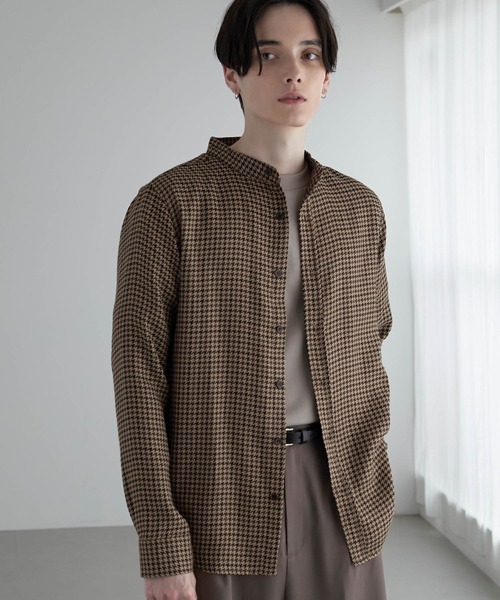 MONO-MART（モノマート）の「T/R ストレッチ バンドカラーシャツ（シャツ/ブラウス・メンズ・オフホワイト/ベージュ/ブルー系その他/ブラック/グレー系その他/オリーブ/ネイビー/チャコール/ライトベージュ/ブラック系その他/キャメル/ブラウン/パープル/チェック/グレー/ストライプ/サックスブルー/グレー系その他2/ボルドー/モカ/イエロー系その他/ベージュ系その他/ブルー系その他2/ブラウン系その他2/ベージュ系その他2/ブラウン系その他/グリーン系その他/ベージュ系その他4/ベージュ系その他3/グレー系その他3/グレイッシュベージュ/グレー系その他4/ダークブラウン/ブルー系その他3/グリーン系その他2/ライラック・M/L/S/XL）」の14枚目の写真