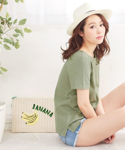 KOBE LETTUCE（コウベレタス）の「[無地/ボーダー柄]コットン100％半袖シンプルTシャツ（Tシャツ/カットソー・レディース・ホワイト系その他3/レッド系その他/ホワイト×ネイビー/ブルー系その他/ブラック/ブルー系その他3/ホワイト系その他2/レモンイエロー/ホワイト系その他6/ホワイト×ブラック/ホワイト×ブルー/ライトカーキ/ネイビー/オフホワイト/ホワイト系その他4/ブラック系その他/ホワイト系その他5/ホワイト×グレー/ホワイト×レッド/ベージュ系その他2/その他2/ブラック系その他4/ブラック系その他3/その他1/ベージュ系その他3/ピンク系その他/その他3/その他4/ホワイト×グリーン/その他5/オレンジ系その他/ベージュ系その他4/ベージュ系その他5/ピンク系/ピンク系1/グリーン系1/グリーン系・FREE）」の22枚目の写真