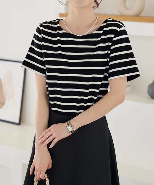 KOBE LETTUCE（コウベレタス）の「[無地/ボーダー柄]コットン100％半袖シンプルTシャツ（Tシャツ/カットソー・レディース・ホワイト系その他3/レッド系その他/ホワイト×ネイビー/ブルー系その他/ブラック/ブルー系その他3/ホワイト系その他2/レモンイエロー/ホワイト系その他6/ホワイト×ブラック/ホワイト×ブルー/ライトカーキ/ネイビー/オフホワイト/ホワイト系その他4/ブラック系その他/ホワイト系その他5/ホワイト×グレー/ホワイト×レッド/ベージュ系その他2/その他2/ブラック系その他4/ブラック系その他3/その他1/ベージュ系その他3/ピンク系その他/その他3/その他4/ホワイト×グリーン/その他5/オレンジ系その他/ベージュ系その他4/ベージュ系その他5/ピンク系/ピンク系1/グリーン系1/グリーン系・FREE）」の16枚目の写真