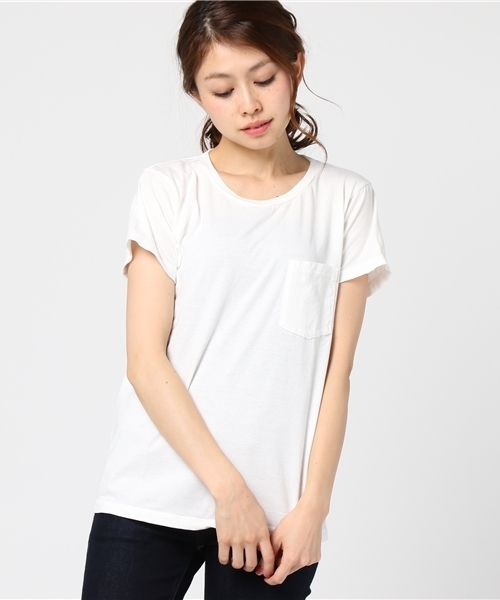 MOUSSY（マウジー）の「Hanes POCKET TEE C NECK（Tシャツ/カットソー・レディース・ライトイエロー/ホワイト/ライトブルー/ピンク・1/2）」の5枚目の写真