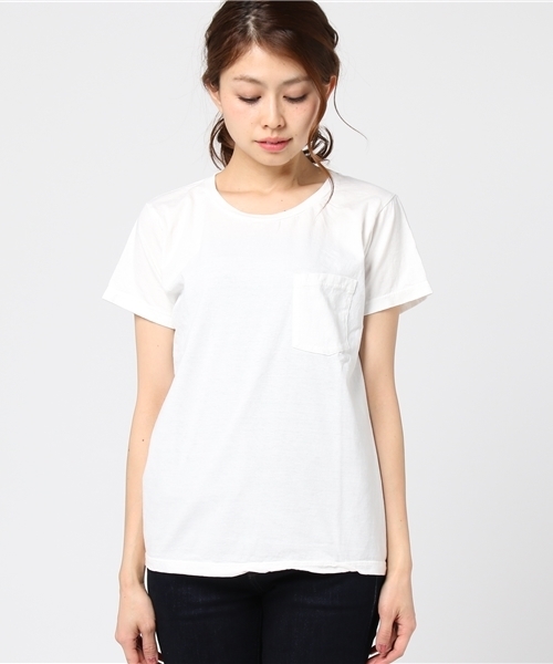 MOUSSY（マウジー）の「Hanes POCKET TEE C NECK（Tシャツ/カットソー・レディース・ライトイエロー/ホワイト/ライトブルー/ピンク・1/2）」の9枚目の写真