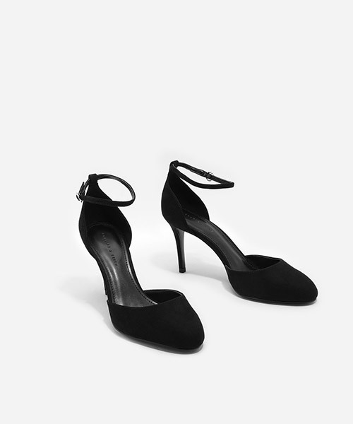 CHARLES & KEITH(チャールズ & キース)の「ベーシックアンクルストラップヒール / BASIC ANKLE STRAP HEELS(サンダル・レディース・ブラック/ピンク/バーガンディー・22.5cm/23cm/24cm/23.5cm/24.5cm)」の6枚目の写真