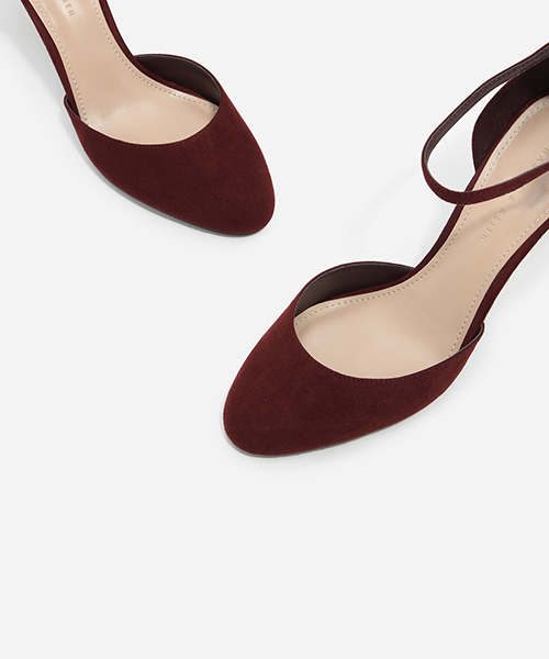 CHARLES & KEITH(チャールズ & キース)の「ベーシックアンクルストラップヒール / BASIC ANKLE STRAP HEELS(サンダル・レディース・ブラック/ピンク/バーガンディー・22.5cm/23cm/24cm/23.5cm/24.5cm)」の11枚目の写真