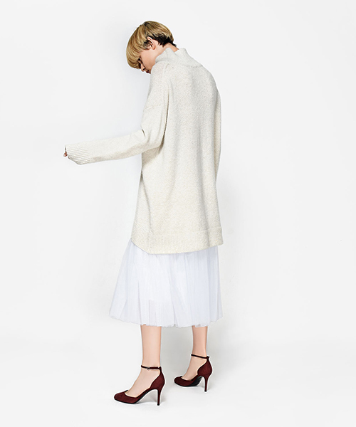 CHARLES & KEITH(チャールズ & キース)の「ベーシックアンクルストラップヒール / BASIC ANKLE STRAP HEELS(サンダル・レディース・ブラック/ピンク/バーガンディー・22.5cm/23cm/24cm/23.5cm/24.5cm)」の15枚目の写真