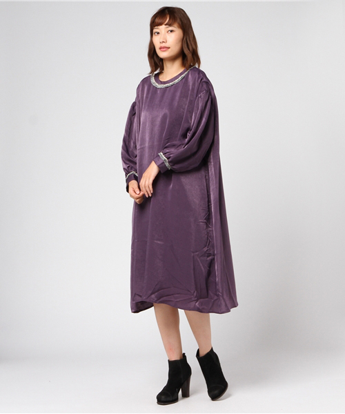 merlot plus(メルロープリュス)の「ボトルネックフリンジワンピース1069(ワンピース・レディース・パープル/ブラック/ベージュ・FREE)」の18枚目の写真