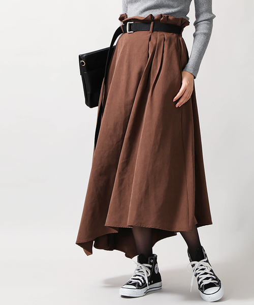 WEGO（ウィゴー）の「WEGO/ピーチサテンベルトロングスカート（スカート・レディース・ダークブラウン/ブラック/カーキ・FREE）」の2枚目の写真