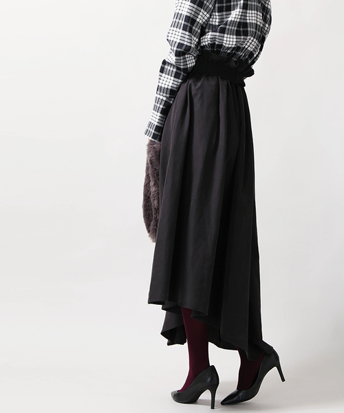 WEGO（ウィゴー）の「WEGO/ピーチサテンベルトロングスカート（スカート・レディース・ダークブラウン/ブラック/カーキ・FREE）」の9枚目の写真