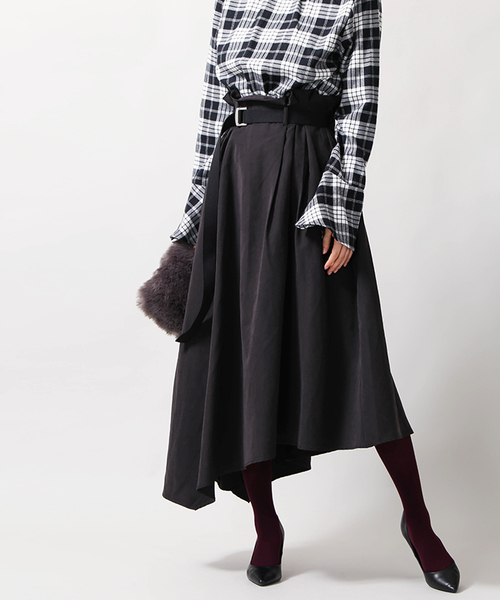 WEGO（ウィゴー）の「WEGO/ピーチサテンベルトロングスカート（スカート・レディース・ダークブラウン/ブラック/カーキ・FREE）」の10枚目の写真