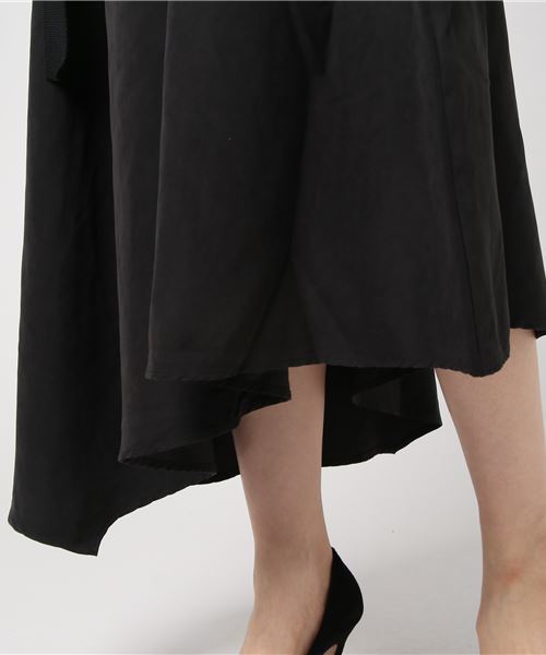 WEGO（ウィゴー）の「WEGO/ピーチサテンベルトロングスカート（スカート・レディース・ダークブラウン/ブラック/カーキ・FREE）」の16枚目の写真