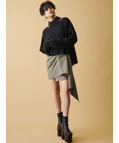 EMODA（エモダ）の「ドレープミニスカート（スカート・レディース・ブラック/その他/その他1・SMALL/MEDIUM）」の4枚目の写真